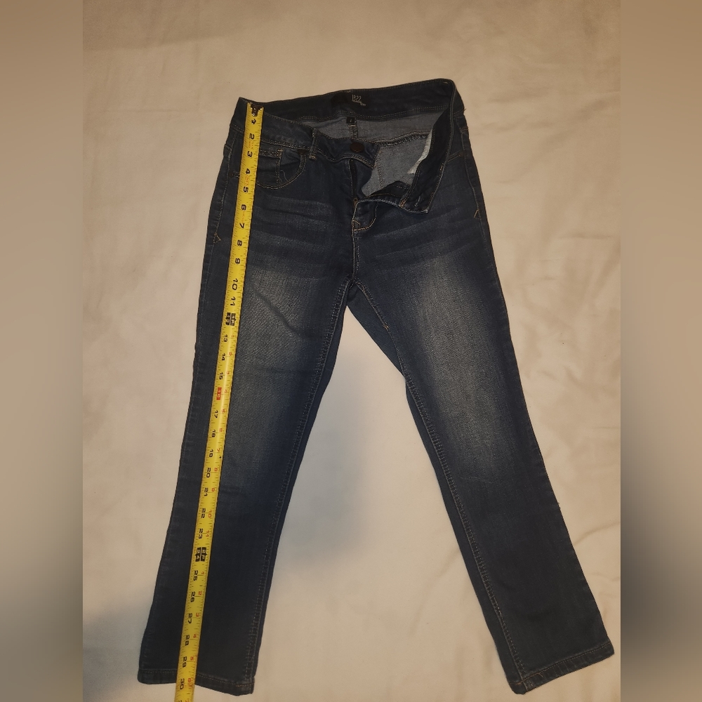 Blue Jean Capris - Picture 8 of 11